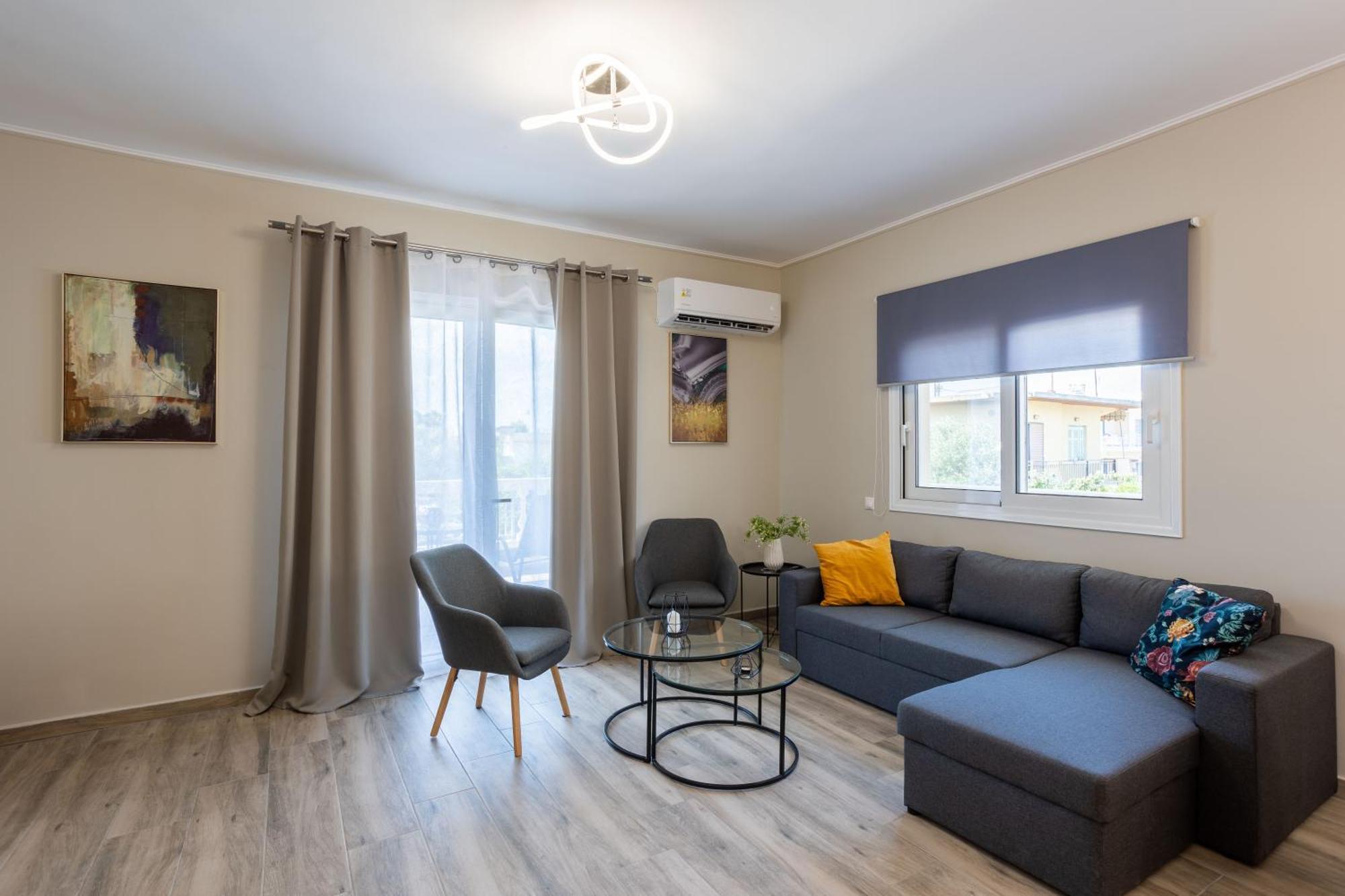 Luxury & Cozy Apartment Messini Exterior photo